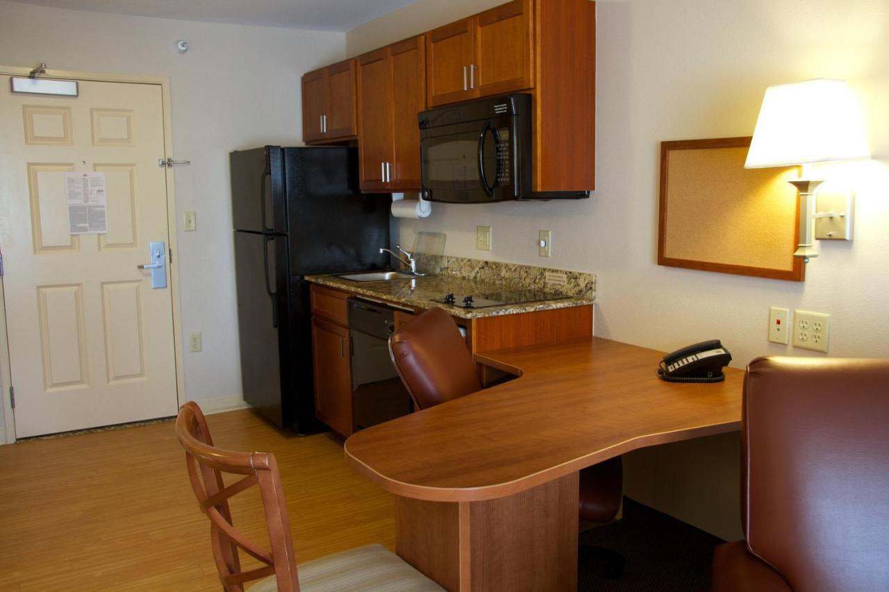Candlewood Suites Champaign-Urbana University Area By Ihg Exteriér fotografie